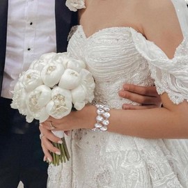 Flyonce Wedding Bracelet for Bridal Brides, Pear-Shaped Rhinestone Crystal Stretch for Women Anniversary Birthday Jewelry Gifts Clear