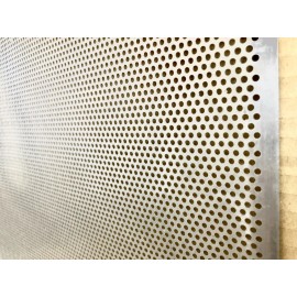 R.T. FREIGHTLINER CASCADIA 2008-2017 STAINLESS BUG SCREEN 1 PIECE DESIGN DURABLE