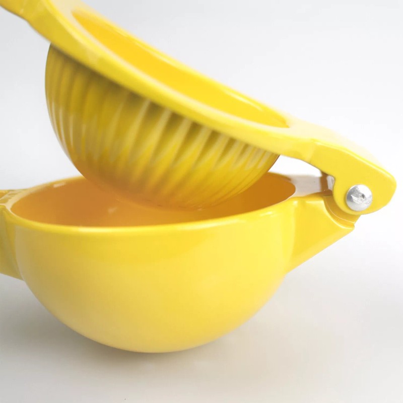 Zulay Kitchen Yellow Manual Lemon Squeezer Citrus Juicer Lemon Juicer