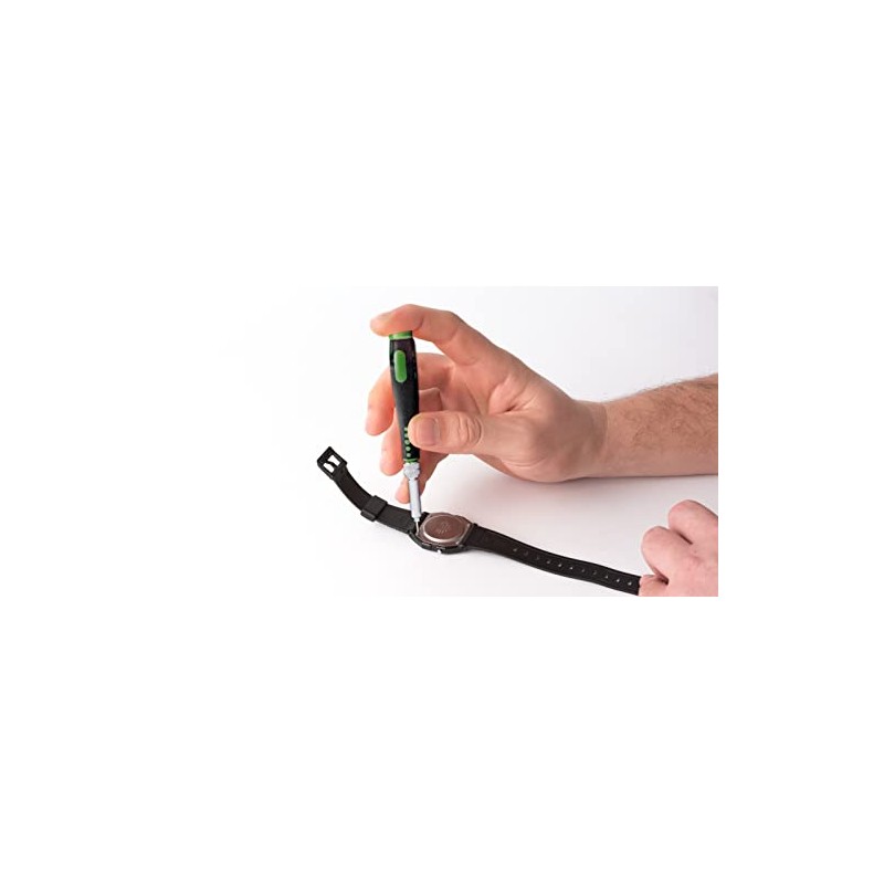 Salki/32 Piece Tool Set and Case