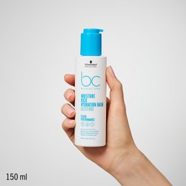 Schwarzkopf Professional Bonacure Moisture Kick Hydration Balm Leave In Hair Conditioner Normal Dry Hair Vegan Glycerol Hydrating Improved Manageability Light Hair Feeling 150 ml