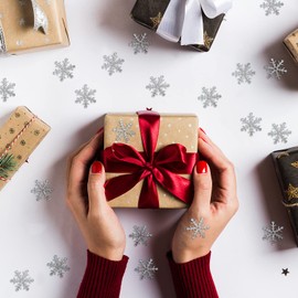 Christmas Confetti Glitter Snowflakes Table Confetti Silver Festive Snowflake Sequins Confetti Card Making, Scrapbooking, Sewing, Wedding Favors A3XHZX (2.5cm)