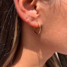 Follome Paperclip Earrings for Women 18K Gold Chain Link Hoop Earrings Thin Link Hoop Earrings Trendy Link Earrings Jewelry Gift for Girls, 24mm, Stainless Steel Yellow Gold, No Gemstone