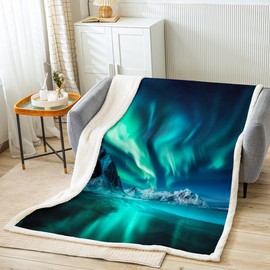 Galaxy Aurora Theme Plush Blanket Starry Sky Aurora Fleece Throw Blanket for Couch Bed Sofa Mountain Landscape Sherpa Blanket Ultra Soft Decor Iceland Scenery Fuzzy Blanket Throw 50"x60"