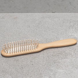 Heaven in Earth Wooden Hair Brush - Oblong