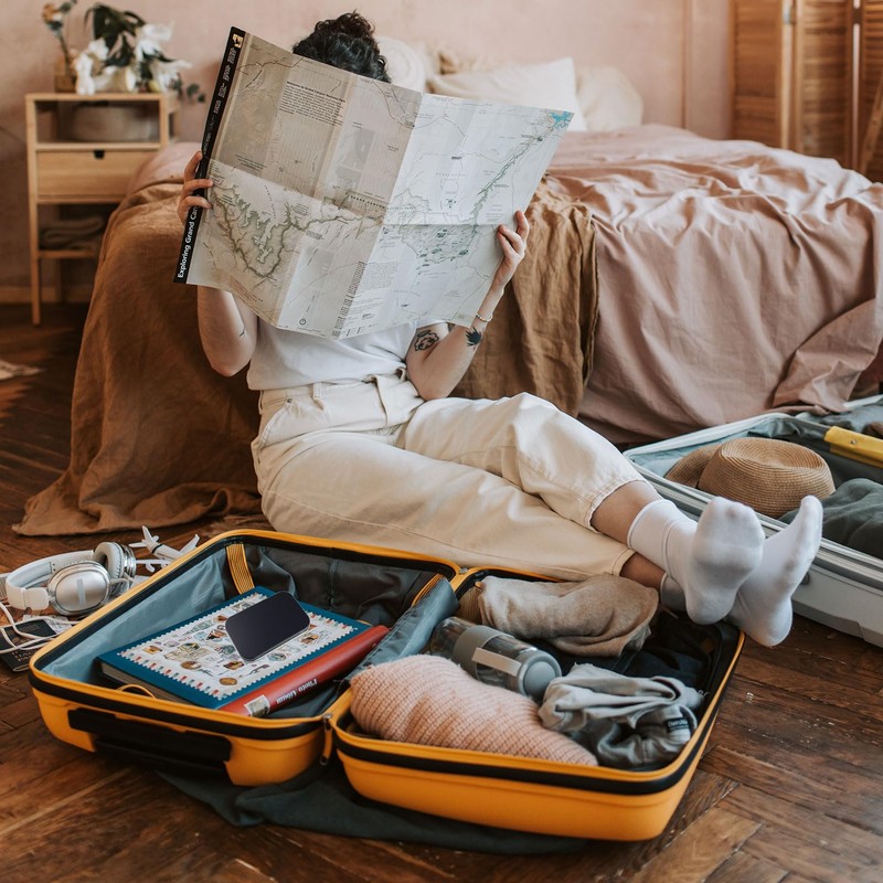 Fofuyim 2Pcs Rectangular Tins Container, Mini Metal Tin Can, Portable