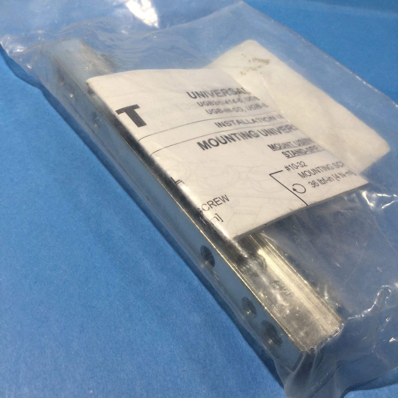 Panduit UGB2/0-414-6 Universal Ground Bar Accepts #14 - #4 AWG