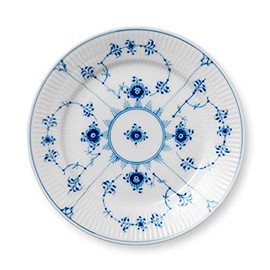 Royal Copenhagen 1101620 Blue Fluted Plain 7.5" Salad / Dessert Plate