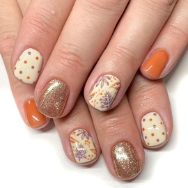 Autumn Press on Nails Short Square Fake Nails with Maple Leaves Dot Designs Golden Glitter Glue on Nails Press ons Orange False Nails Glossy Artificial Stick on Nails for Women 24Pcs