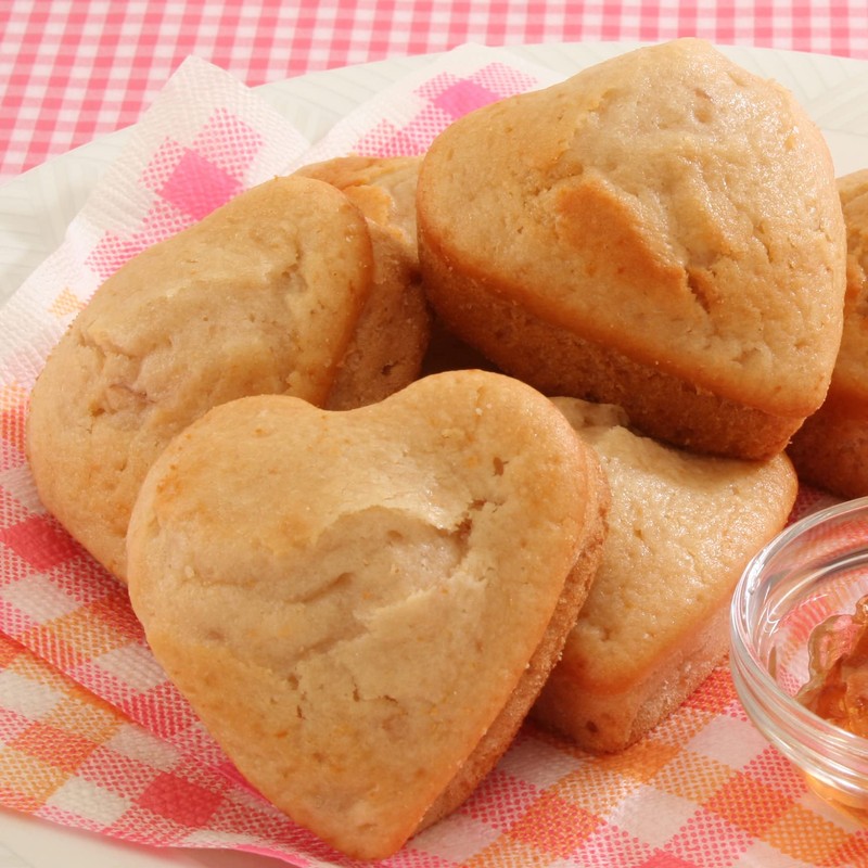 MC Almond Essence, 16.9 fl oz (500 ml)