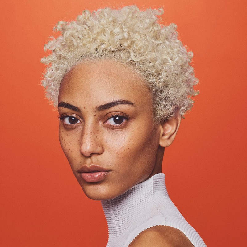 Oribe Bright Blonde Sun Lightening Mist | Lightweight UV Protectant