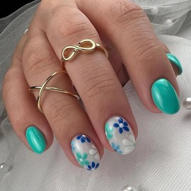 Short Press on Nails Oval Fake Nails Green Nails Press ons Glossy Glue on Nails Daily Wear Nature Acrylic Nails Summer False Nails with Flower Designs Artificial Stick on Nails for Women 24Pcs