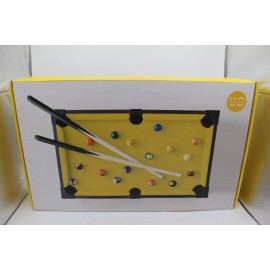 URBAN OUTFITTERS MINI TABLETOP POOL GAME C2001