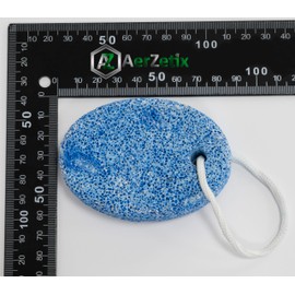 AERZETIX - C69252 - Pumice stone for the feet, manual foot rasp 8.5 x 6 x 2 cm, elliptical - accessories for cosmetics, aesthetics, beauty, foot care, bathroom - colour blue