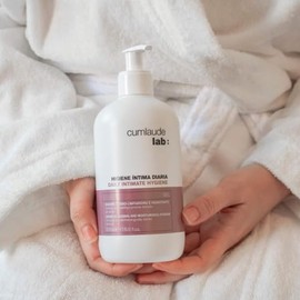 Kit mamá e hija Higiene íntima diaria/Gel Íntimo Mujer pH 4.1 + Gel Íntimo Niñas/Adolescentes Cumlaude Lab./ Hipoalergénico, Efecto Antipicazón, Calma
