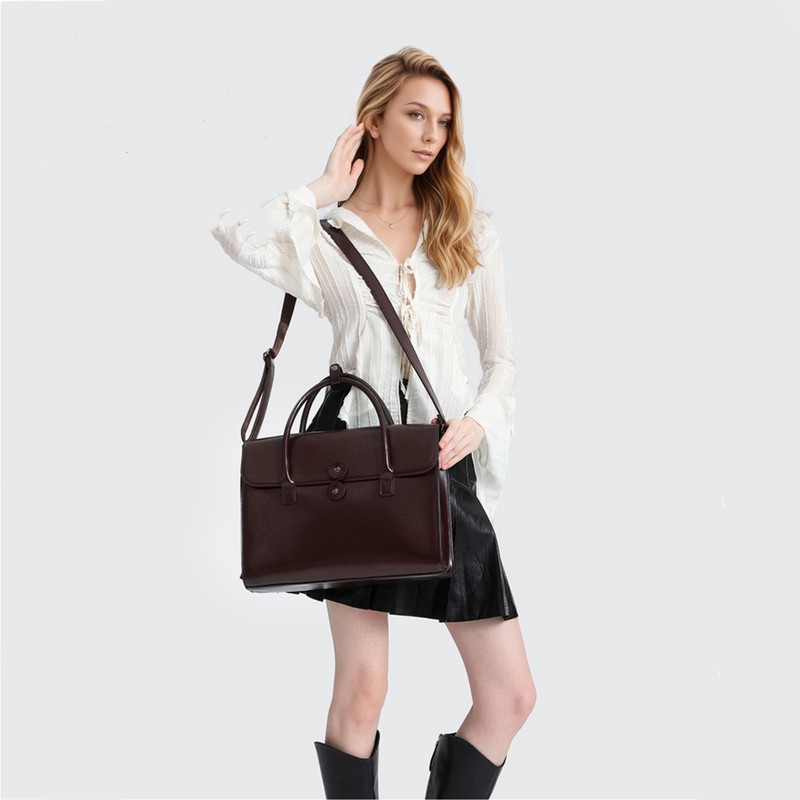Genuine Leather laptop Briefcase: Messenger shoulder bag14 15inch men case