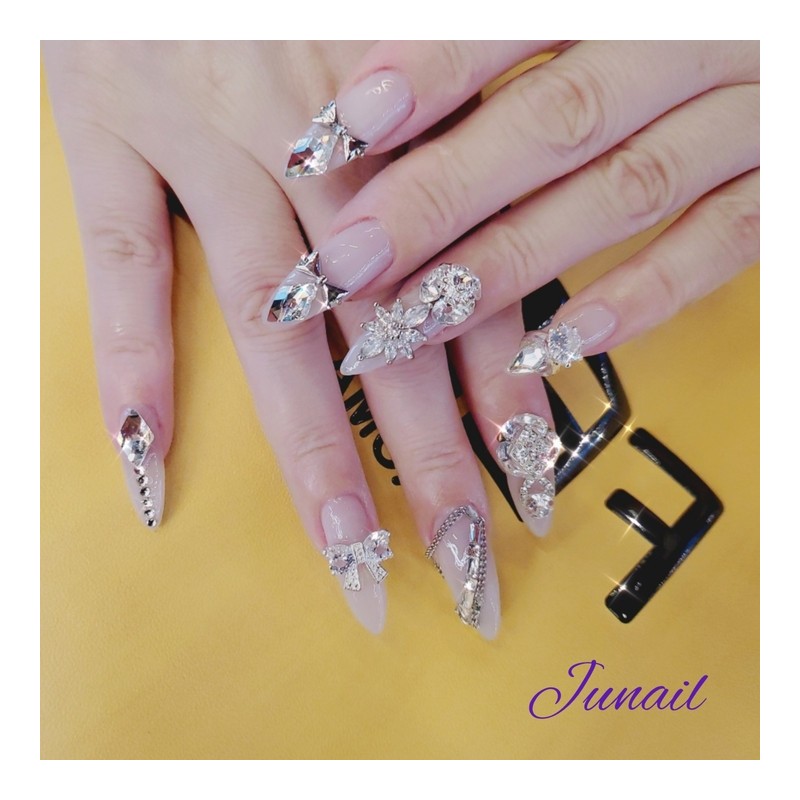 ⭐️ Gorgeous handmade nail tips ✨ - Short Oval /
