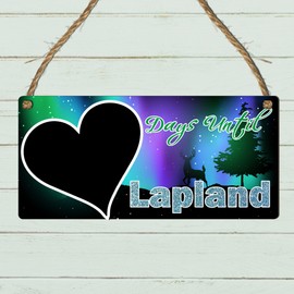 "Days Until Lapland" Countdown Plaque - Northern Lights & Winter Wonderland Chalkboard Sign for Christmas Holiday Countdown - Perfect Lapland Trip Decor for Families (Black, Without Pen)