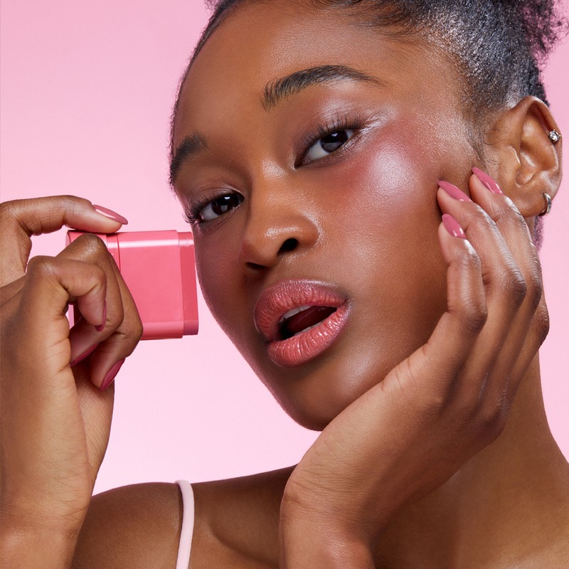 Kaja Dewy Bar - Strawberry Sorbet