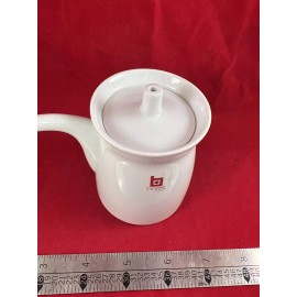 Japanese Hakusan Porcelain White Soy Pot Dispenser G-Type Decanter Japan
