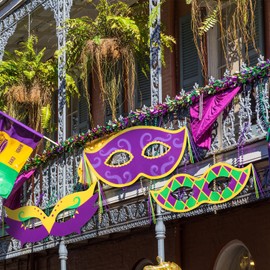 VioraWhite 3 Pcs 59 x 30 Inch Mardi Gras Outdoor Decorations Large Mardi Gras Hanging Mask Banner Purple Green Yellow Porch Sign for Front Entrance Fence Balcony Masquerade New Orleans Carnival Party