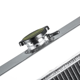 EGINCOOLER 3 Row Core Aluminum Radiator for 1972-1986 Jeep CJ5 CJ6 CJ7 GM Chevy V8 Engine at/MT All Aluminum 3 Core Radiador 1973 1974 1975 1976 1977 1978 1979 1980 1981 1982 1983