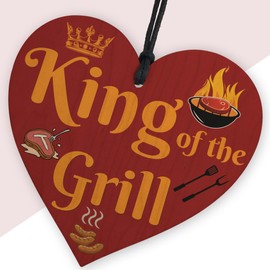 Red Ocean King Of The Grill Funny Garden BBQ Sign Gift For Men Christmas Birthday Gift Dad Grandad Uncle Gifts