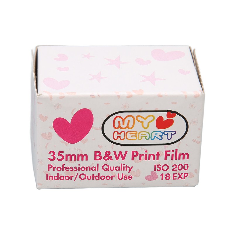 35mm Black and White Print Film ISO 200 HD Camera