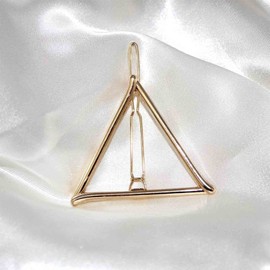 Yheakne Boho Hair Clip Gold Triangle Hair Clip Metal Geometry Hair Clip Minimalist Bobby Pin Modern Hair Accessories for Women and Gilren (Gold Triangle)