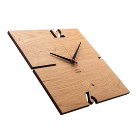 huamet Clock Wood Pur Oak Branch Square Real Wood Unique Design Silent No Ticking Quality Product Made in South Tyrol CH51-A-00