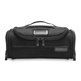Briggs & Riley Executive Essentials Toiletries Set - Black