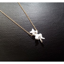 NOUMANDA Lovely Hanging White and Black Cat Necklace for Cat Lovers (White cat)