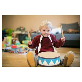 Classic Cantabile Wooden Children's Drum - Musical Instrument for Drumming and Hanging - Drum for Children Including Drumsticks - Ideal for Children from 3 Years - White/Blue