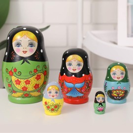 ULTNICE 5 x Wooden Russian Matryoshka Dolls for Kids