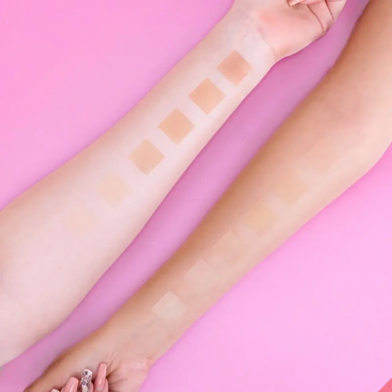 Base de maquillaje en polvo Pink Up mineral cover tono