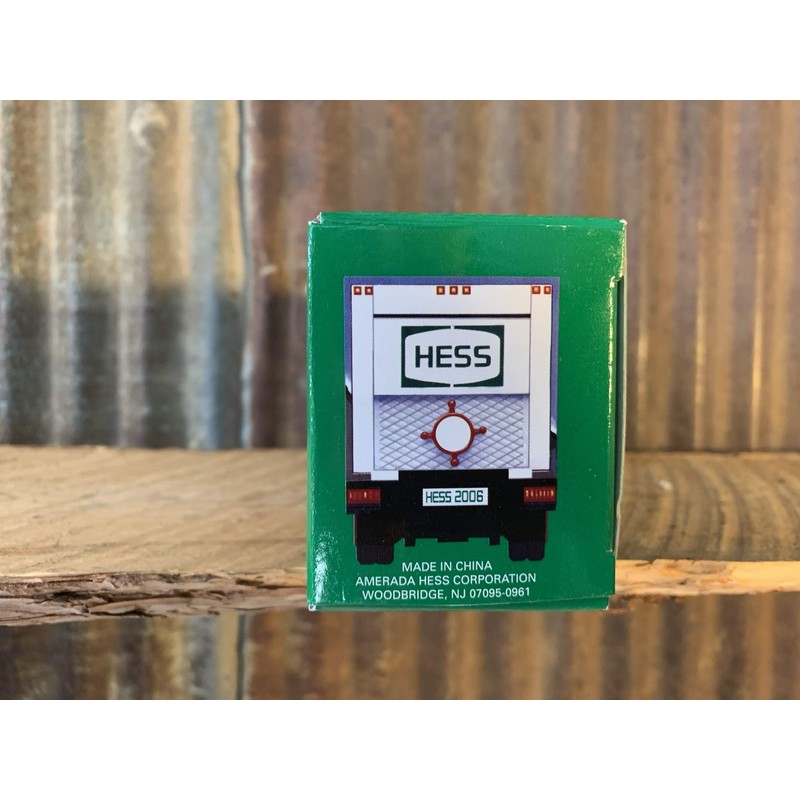 Hess Mini 18 Wheeler - 2006 Truck - Green -