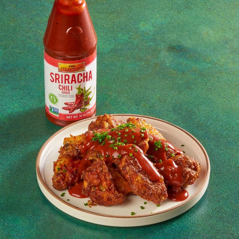 Lee Kum Kee Sriracha Chili Dipping Sauce No Preservatives Non-GMO