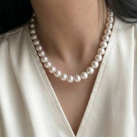 It’s okay to have a pearl necklace, I won’t accept it. / 진주목걸이 괜잖아요 안받을게요.