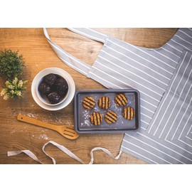 Clay Roberts Chefs Apron, Grey, Cooking and Baking Apron for Men and Women, Double Pockets, Kitchen Aprons, Butchers Apron, BBQ & Catering Bibs