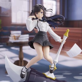 The Receptionist of the Guild, but I Hate Working Overtime, So I Will Solo Subjugate The Boss Figure, Alina Clover