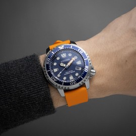 Strapseeker Fort Soft Silicone Rubber Watch Bands- Quick-Release Spring Bars- Replacement Sports & Dive Watch Straps for Men & Women-18mm, 19mm, 20mm, 21mm, 22mm (19mm, Red)