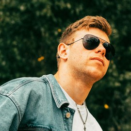 Pro Acme Aviator Sunglasses for Men Women Classic Polarized UV400 Protection (2 Pairs) Gold Frame/Black Lens + Gold Frame/Green Mirrored Lens