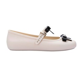 Melissa Soft Ballerina Bow - Seasonless Flats for Women - Classic Ballet Flat Style with Adjustable Strap - Light-as-Air PVC Construction - Soft Foam Insole - Bubblegum Scent, Beige/Black, 6