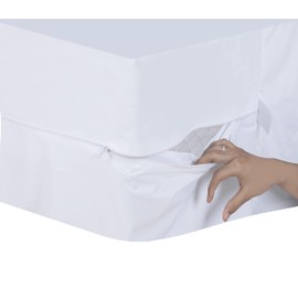 Feather & Stitch Premium Mattress Protector, Bedding Zippered Mattress Encasement, 100% Waterproof Knitted Polyester Bed Cover - Absorbent, Six-Sided Mattress Cover (Queen)