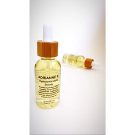 ADRIANNE K HYALURONIC ACID SERUM. HYDRATING+ANTI AGING SKIN TREATMENT. NO PARABENS, PHTHALATES. CRUELTY FREE, 1 FL OZ