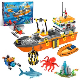 AKWME City Ocean Explorer Ship Building Set, Exploration Boat Set Toy Building Block with LED Lights, Helicopter, Submarine and Shark Cage, Birthday Gifts for 6 8 10 12 Years Old Boys Kids Girls