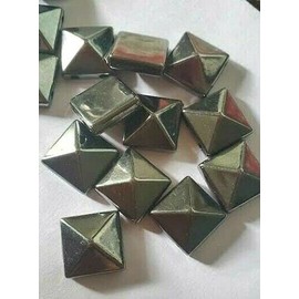 CraftbuddyUS 50pcs 15mm Acrylic Gunmetal Pyramid Spike Sew On Studs, DIY Bags, Shoe