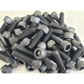 Brighton 10-24 x 5/8" SOCKET HEAD CAP SCREWS BLACK HEAT TREATED ALLOY STEEL - 50 PCS