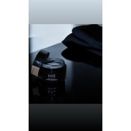 Proudly Anti-Aging-Gesichtscreme für Herren, hergestellt in Italien, Hyaluronsäure, Kollagen, Schneckenschleim reduziert die Zeichen des Alterns, macht die Haut frisch und hydratisiert. Keine