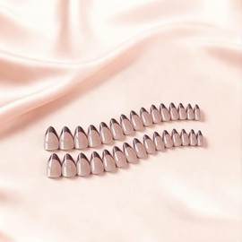 Uñas francesas prensadas cortas almendradas, marrones con base nude natural, uñas postizas color café con pegamento, uñas adhesivas clásicas reutiliza